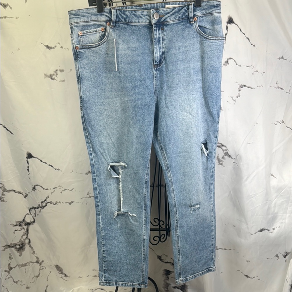 ASOS Curve High-Rise Jeans Light Wash Denim Distressed Ankle Tapered